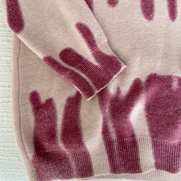 Sweater - Picture 3 of 3